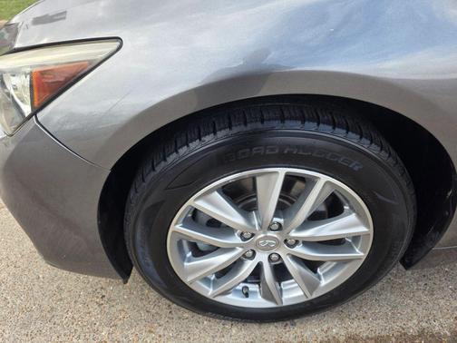 2018 INFINITI Q50 Base