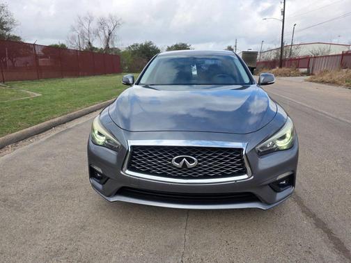 2018 INFINITI Q50 Base