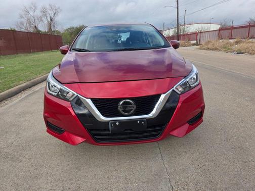 2020 Nissan Versa 1.6 SV