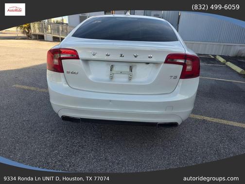 Crystal White Pearl 2015 Volvo S60 T5 Premier Plus
