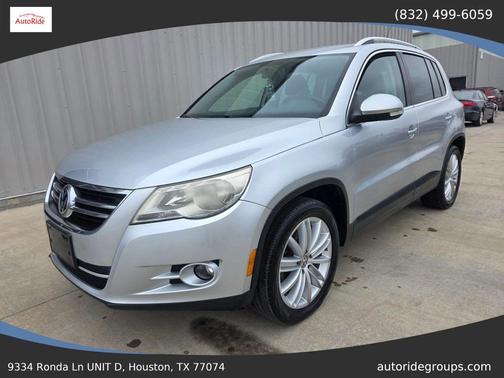 2009 Volkswagen Tiguan Base