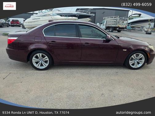 BURGUNDY 2010 BMW 528 528i Sedan 4D