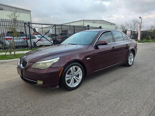 2010 BMW 528 528i Sedan 4D