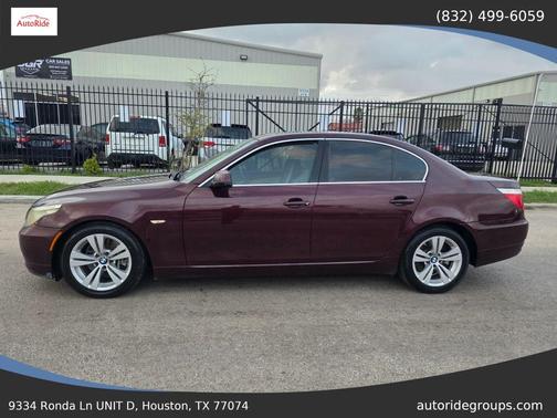 BURGUNDY 2010 BMW 528 528i Sedan 4D