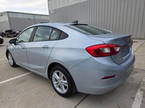 2017 Chevrolet Cruze LS