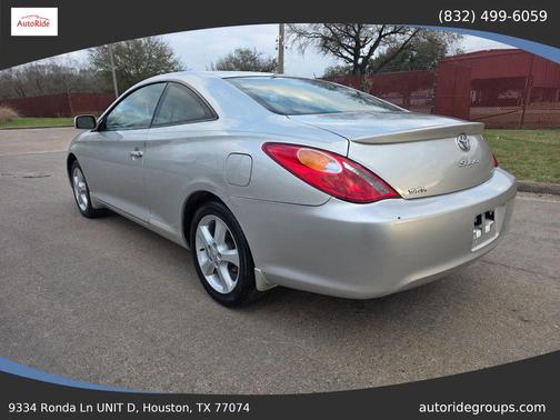 2005 Toyota Camry Solara SLE V6