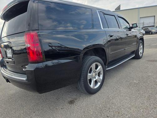 2018 Chevrolet Suburban Premier
