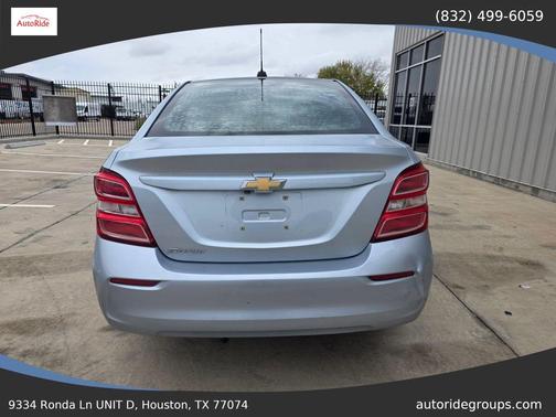 2017 Chevrolet Sonic LS