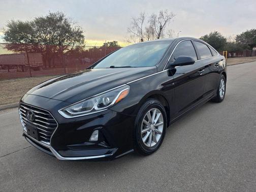 2018 Hyundai SONATA SE