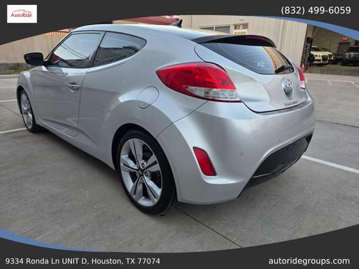 2016 Hyundai Veloster Base