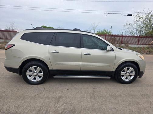 2013 Chevrolet Traverse 2LT