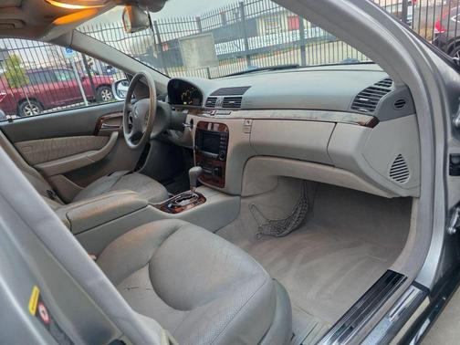 2003 Mercedes-Benz S-Class S 500 Sedan 4D