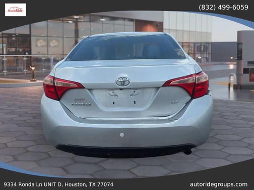 Classic Silver Metallic 2017 Toyota Corolla LE