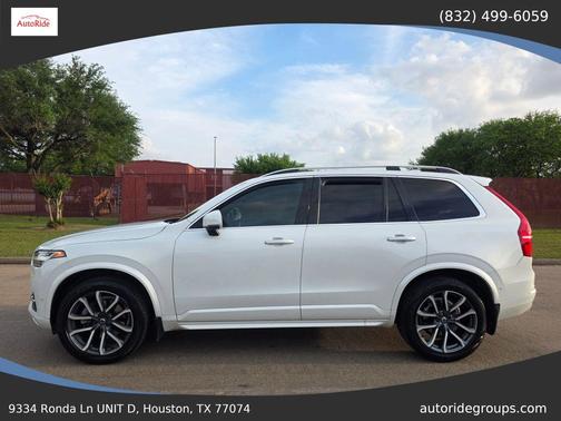 2018 Volvo XC90 T5 Momentum