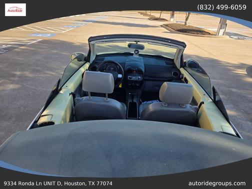 2006 Volkswagen New Beetle 2.5