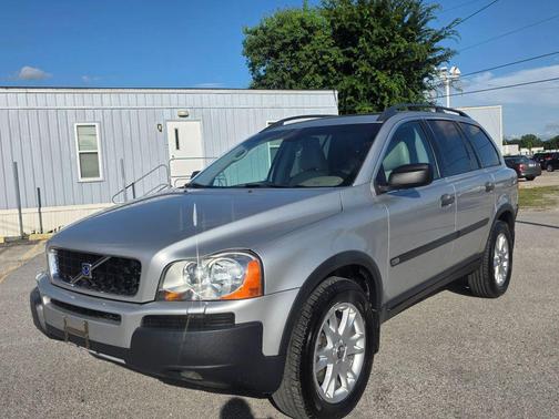 Silver Metallic 2005 Volvo XC90 2.5T