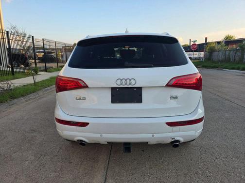 2010 Audi Q5 3.2 Premium quattro