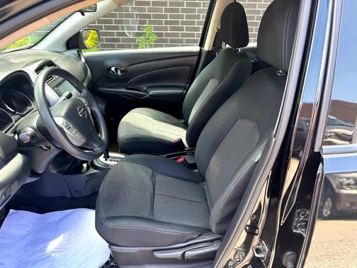 2019 Nissan Versa 1.6 SV