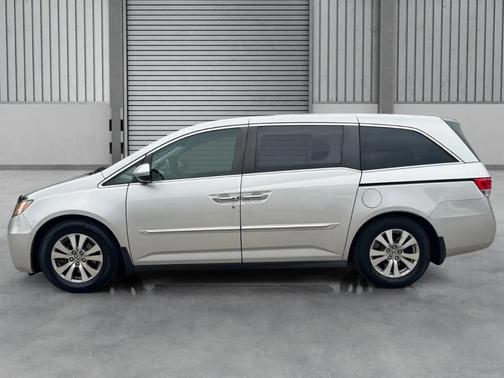 Alabaster Silver Metallic 2015 Honda Odyssey EX