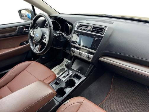 2017 Subaru Outback 2.5i Touring