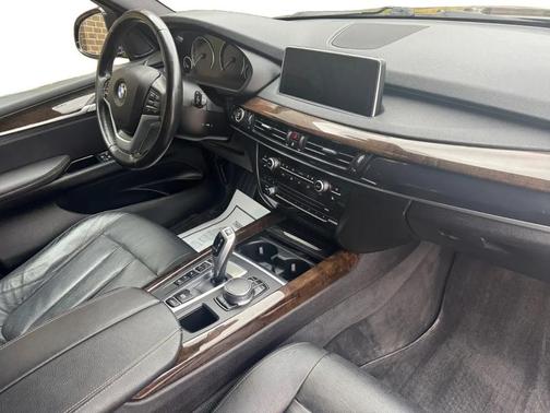 Black 2017 BMW X5 xDrive35i