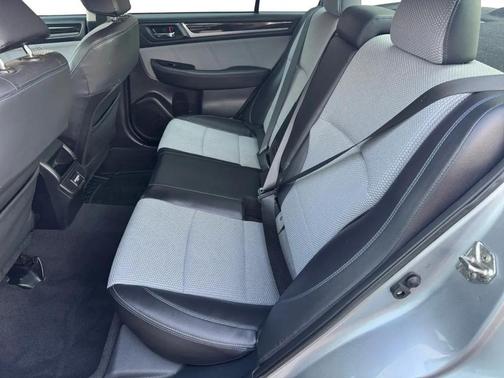 2018 Subaru Legacy Sport