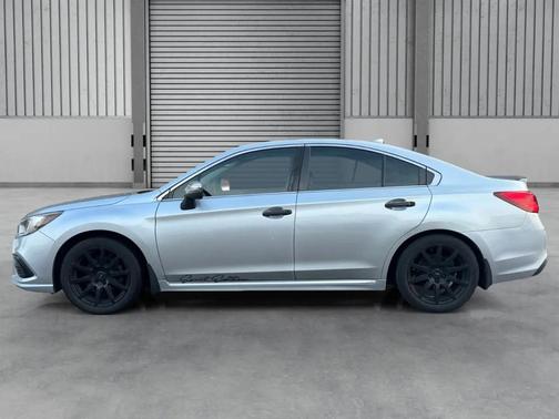 2018 Subaru Legacy Sport