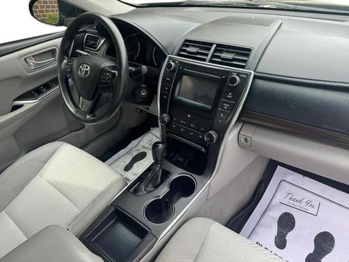 Midnight Black Metallic 2017 Toyota Camry LE