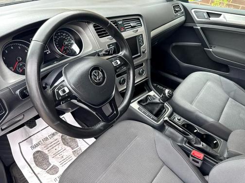 2017 Volkswagen Golf TSI Wolfsburg Edition 4-Door