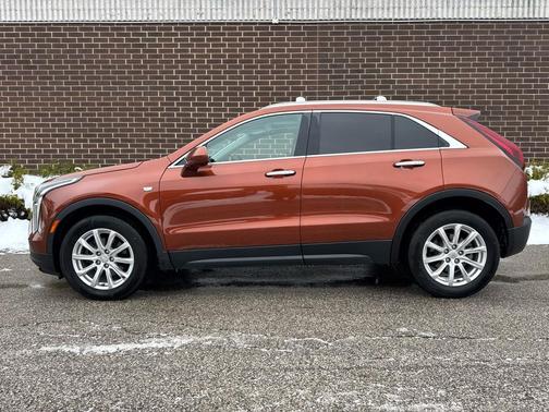 2019 Cadillac XT4 Luxury