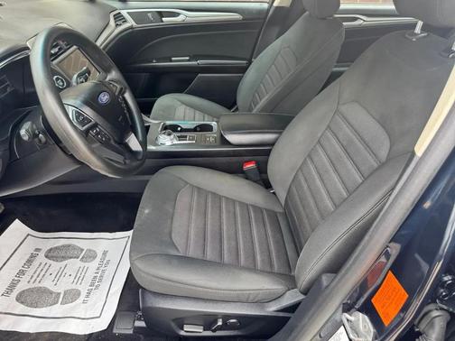 2020 Ford Fusion Hybrid SE