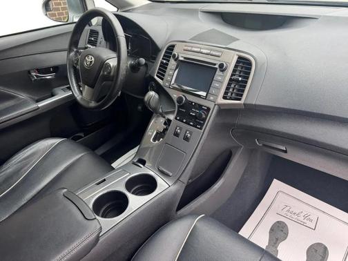 Celestial Silver Metallic 2015 Toyota Venza XLE