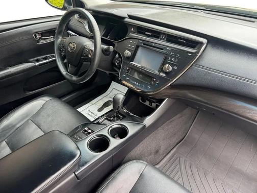 Cosmic Gray Mica 2016 Toyota Avalon Limited