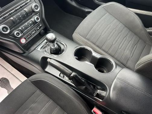 2017 Ford Mustang EcoBoost