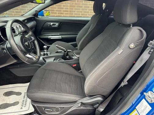 2017 Ford Mustang EcoBoost