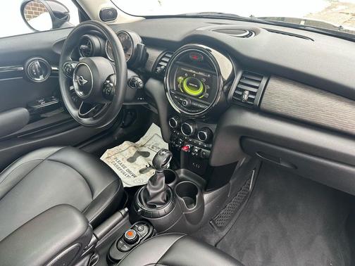 2015 MINI Hardtop Cooper