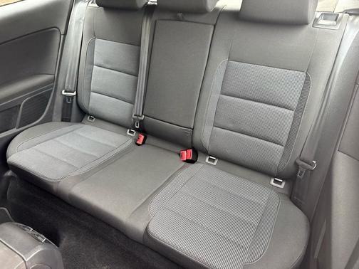 2012 Volkswagen Golf 2.5L