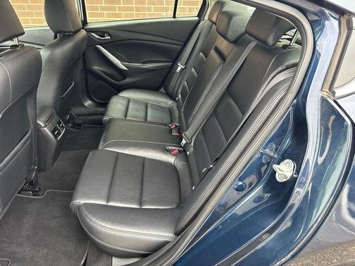 2015 Mazda Mazda6 i Touring