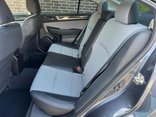 2017 Subaru Legacy Sport