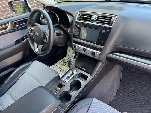 2017 Subaru Legacy Sport