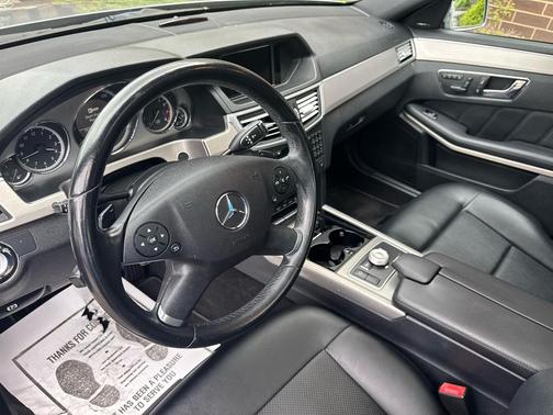 2010 Mercedes-Benz E-Class 4dr Sdn E 350 Sport 4MATIC
