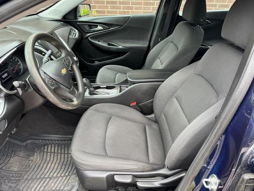 2017 Chevrolet Malibu 1LS