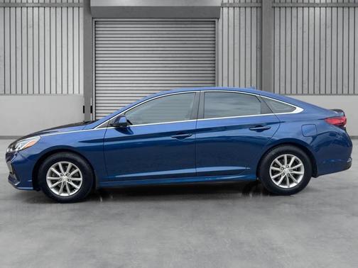 Lakeside Blue 2019 Hyundai SONATA SE