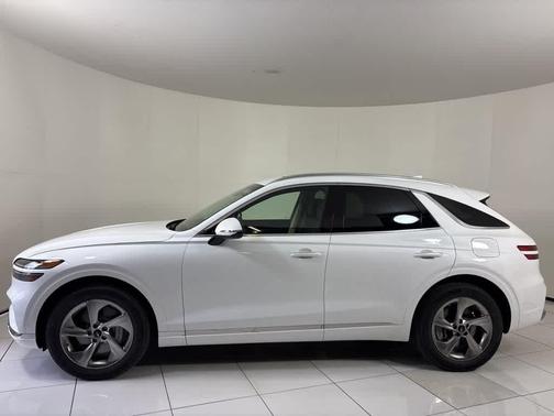 2026 Genesis GV70 2.5T Select