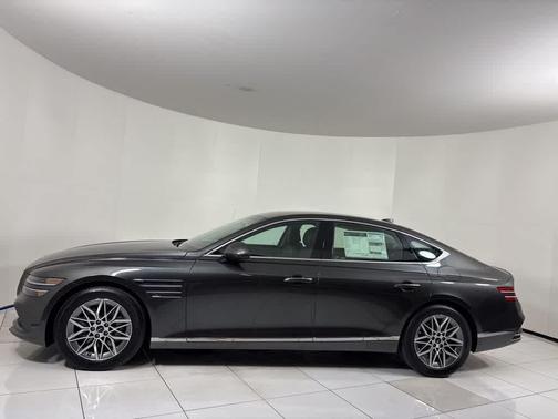 2026 Genesis G80 2.5T