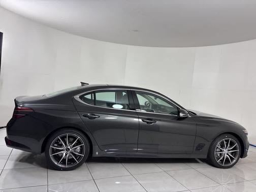 2026 Genesis G70 PRESTIGE