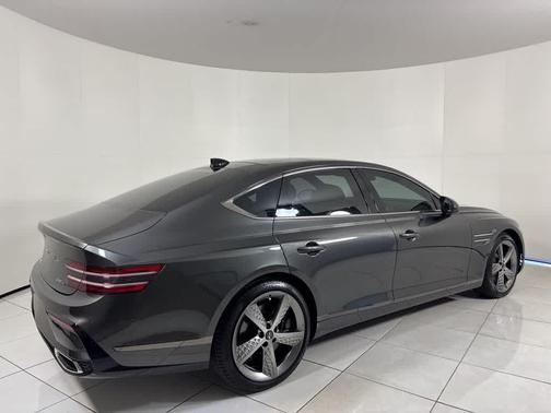 2025 Genesis G80 3.5T