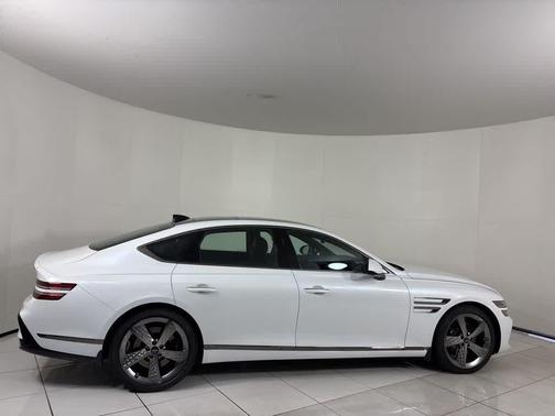 2026 Genesis G80 2.5T