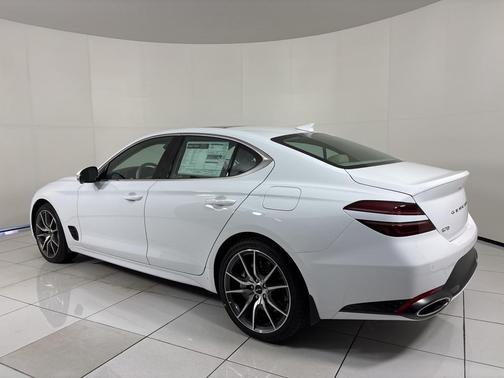 2026 Genesis G70 2.5T Prestige