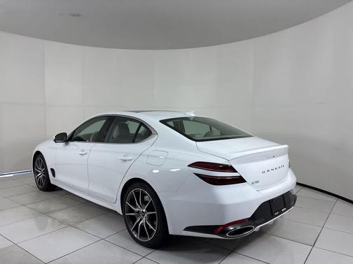 2026 Genesis G70 PRESTIGE
